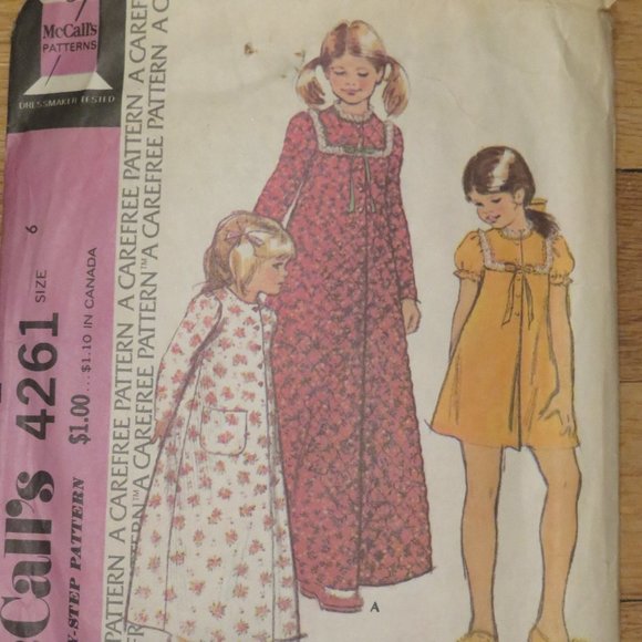 Vintage McCall's CUT Child's Robe Pattern Size 6 (983) - Picture 2 of 4